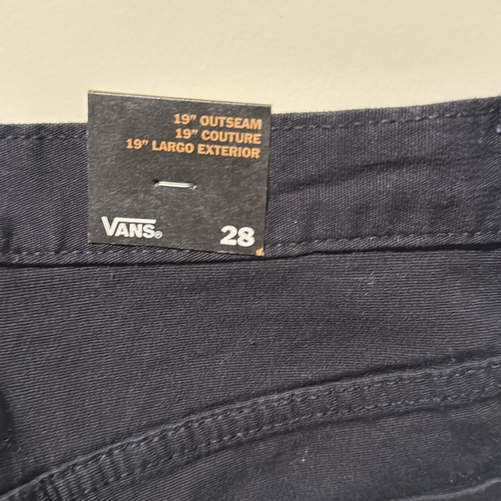 Vans Men's Black Shorts - Picture 5 of 6